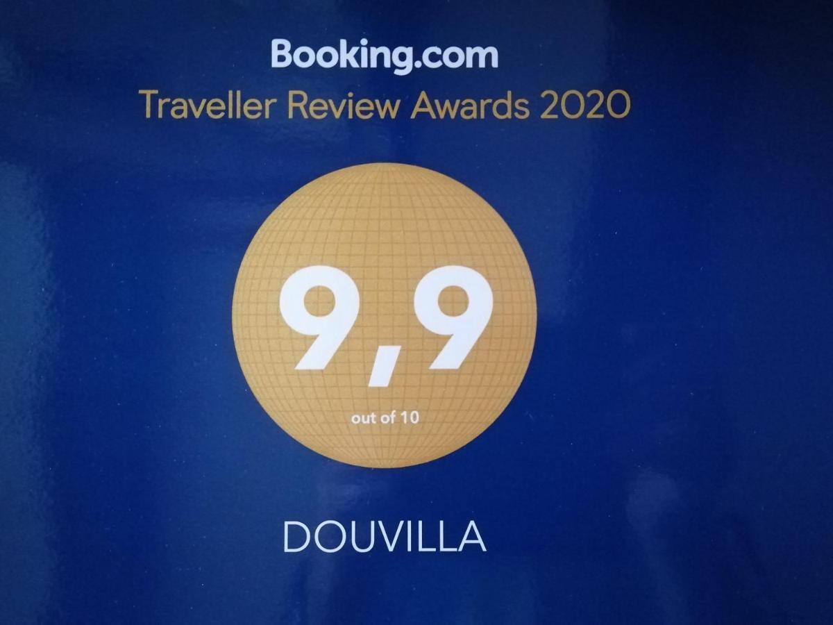 דוביל Douvilla מראה חיצוני תמונה